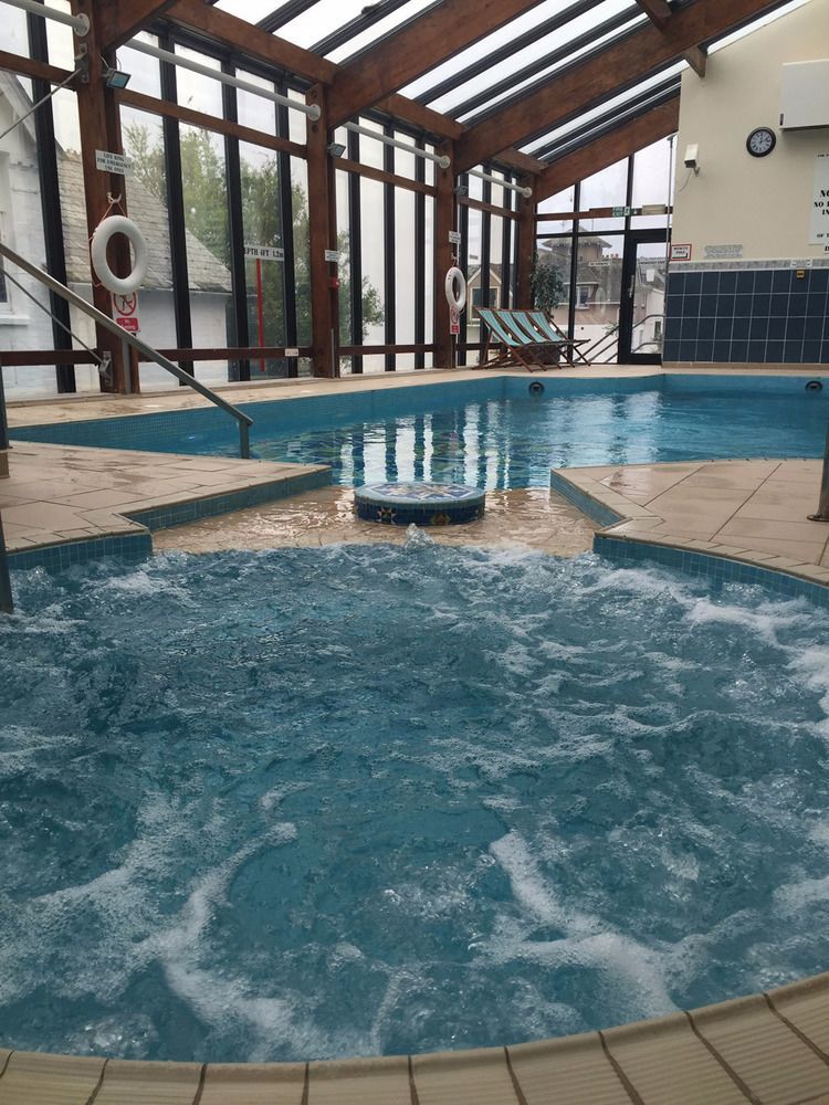 לו The Hannafore Point Hotel מראה חיצוני תמונה